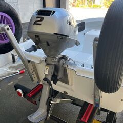 釣りボート　美品　2馬力船外機（トレーラ無し）
