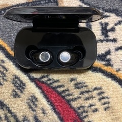 未使用ワイヤレスイヤホン