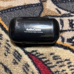 ワイヤレスイヤホン