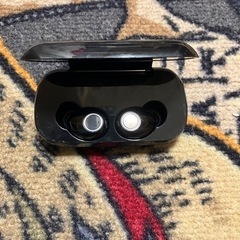 ワイヤレスイヤホンの画像