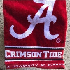 Alabama 大学オリジナルゴルフタオル、新品の画像