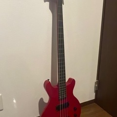 ベース　ギター