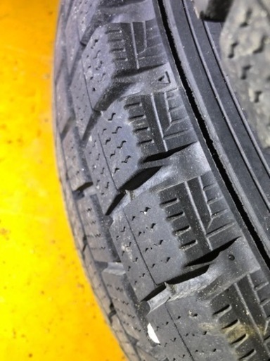 スタッドレス　DUNLOP 195/80/R15 LT