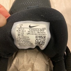 　美品　NIKE スニーカー　23センチの画像