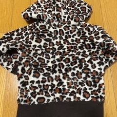 100／もこもこ豹柄アウターの画像