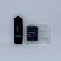 【ケース付】DAVINCI RESOLVE STUDIO USB DONGLE