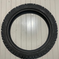 シンコー　SR244 3.0 ほぼ新品　カブなどに