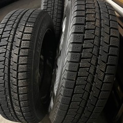 　本日限定価格KUMHO 175/65/15スタッドレスタイヤ4本セットの画像