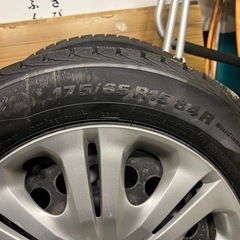 　本日限定価格KUMHO 175/65/15スタッドレスタイヤ4本セットの画像