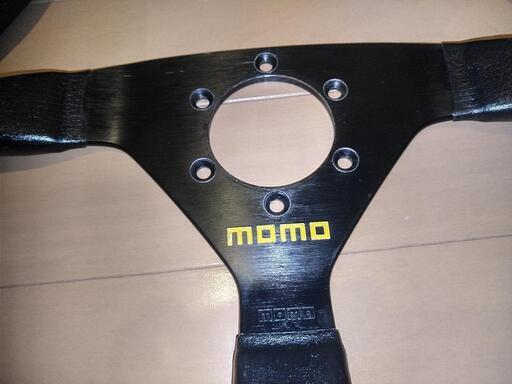 ステアリング momo     2set