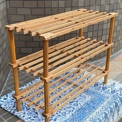 ◎お値下げしました‼️ 【断捨離中】木製 飾り棚 収納棚 陳列棚 3段 店舗什器ディスプレイラック煎茶道具煎茶棚飾り棚透かし飾台 の画像