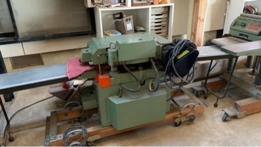 完了　日立⑥自動かんな盤(PF90F)代理出品(中古品)値引き