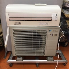 Z1120-56 DAIKIN ルームエアコン　 F40UTCXP-W R40UCXP 2017年 r32