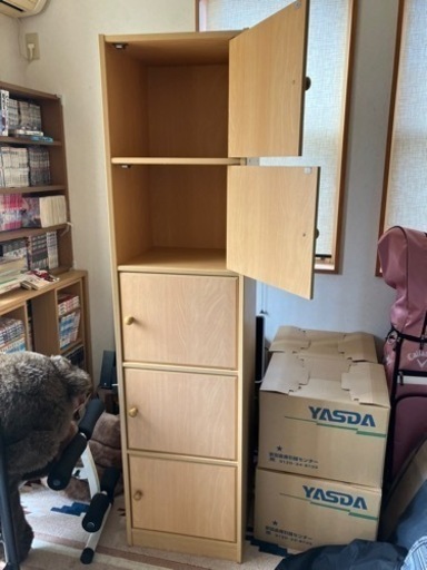 木製収納キャビネット