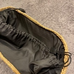 ストローバッグ　かごバッグ　巾着つきの画像