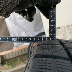 価格値下　225/60/17 フォレスターSK系用スタッドレスタイヤの画像