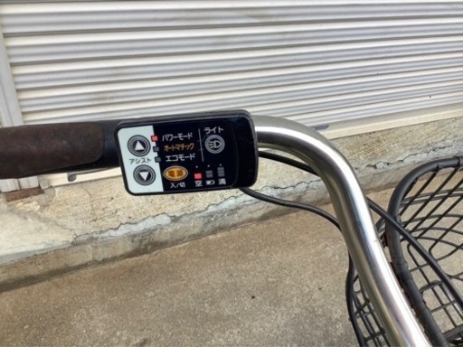 241 パナソニック新機種電動アシスト自転車vivi styleDX26インチ　キミドリ