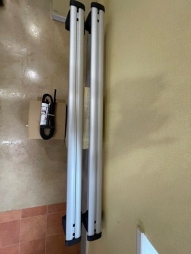 新品未使用『AUDI Q8純正キャリア』