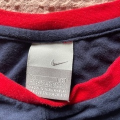 NIKE  ロンＴ　水色、紺色、赤　キッスＭサイズ　150 160の画像