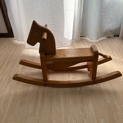 キッズ木馬の画像