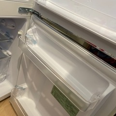 新品　未通電　昭和レトロ　おしゃれ冷蔵庫　81ℓの画像