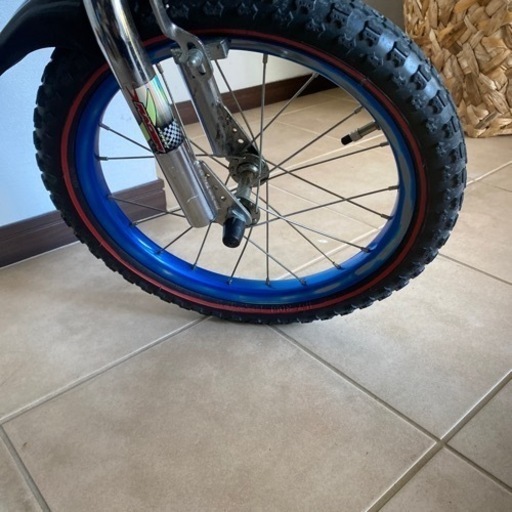 子供用　自転車　16インチ
