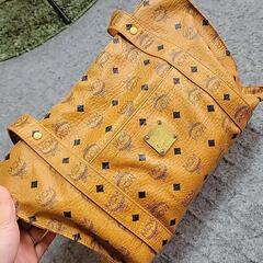 MCMのバック
