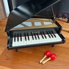 カワイ　ミニピアノ&マラカス