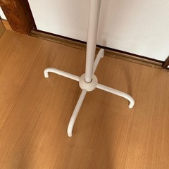 【お渡し先決定】ポールハンガーの画像