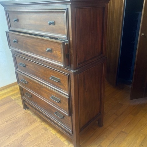 アメリカ家具　タンス