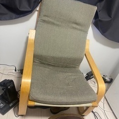 椅子、おねんね