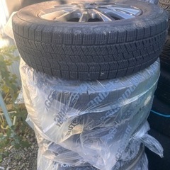 155/65R13ブリヂストンスタッドレスタイヤホイールの画像