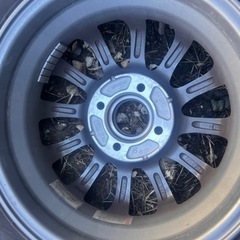 155/65R13ブリヂストンスタッドレスタイヤホイールの画像