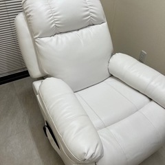 一人用リクライニングソファ白