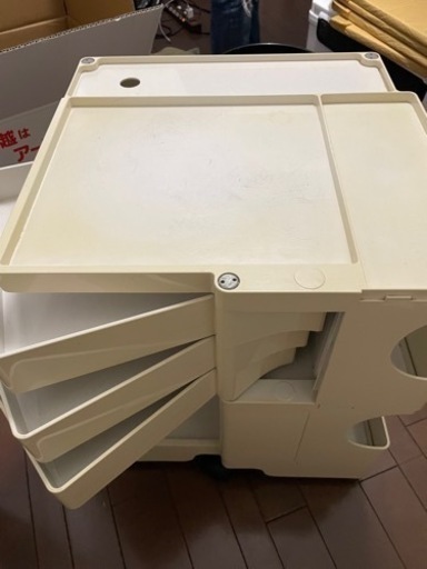 ボビーワゴン　ホワイト