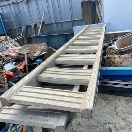 アルミブリッジ