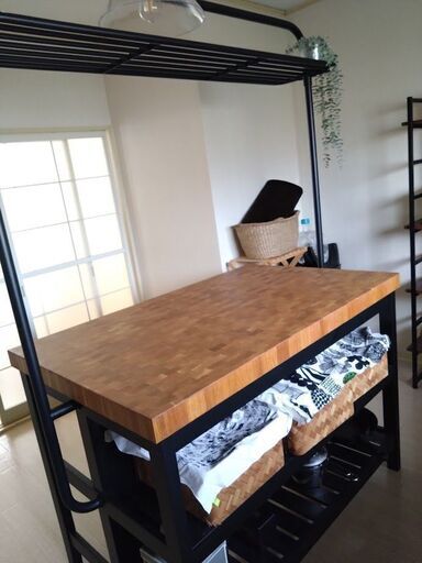 IKEA家具VADHOLMAアイランドキッチンテーブル譲ります。 (なか IKEA家具VADHOLMAアイランドキッチンテーブル譲ります。 (なか