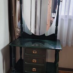 早期処分希望！グリーンの鏡台　