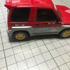 三菱　パジェロ　の画像