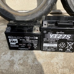 廃タイヤと廃バッテリー