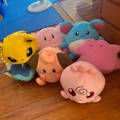 ポケモン人形の画像