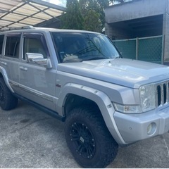 JEEP コマンダー　HEMI5.7 4WDの画像