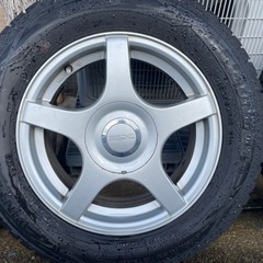 195/65/R15スタッドレスタイヤとアルミホイール