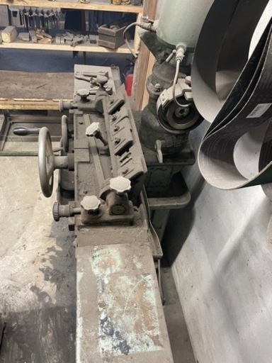 鉋研ぎ機