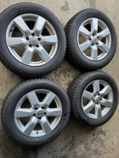 八雲 売約済！215/60R17 スタッドレスタイヤホイールセット