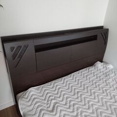 ダブルベッド　定価10万の画像