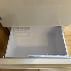 【2017年製】AQUA ノンフロン冷蔵＆冷凍庫 272Ｌの画像
