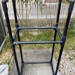 タイヤ収納棚、タイヤラック