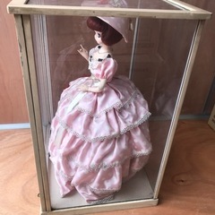フランス人形 リボン レトロ アンティーク ヴィンテージ ガラスケースの画像