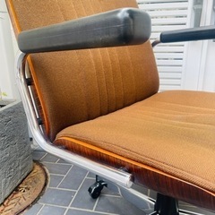 《売約済》【15万円】 ジロフレックス　giroflex  ジロフレックス　スイス　Swiss  BRASA ブラサ　チェア　オフィス　デスク　プライウッド　　検　knoll ミッドセンチュリー　mid-century 83  オフィスチェア　パソコンチェア　テレワーク　デスクチェア　の画像
